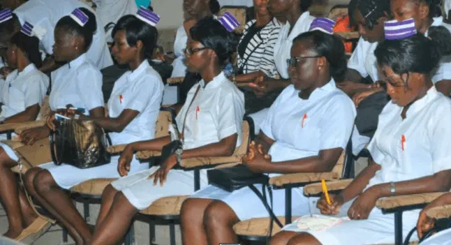 Midwifery Past Questions and Answers PDF 1 schools of nursing in nigeria and their school fees 1